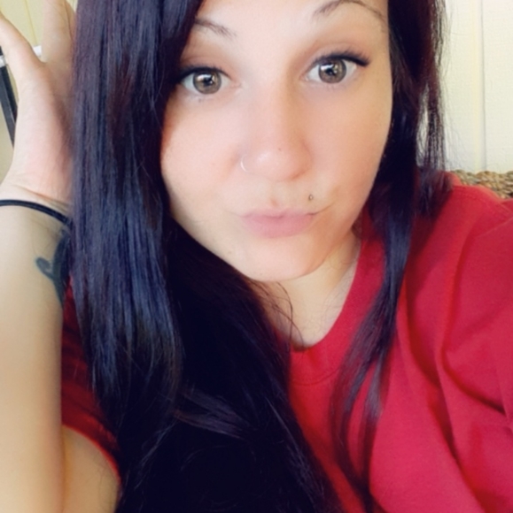 Meet your Posher, Melinda - Picture 2 of 4